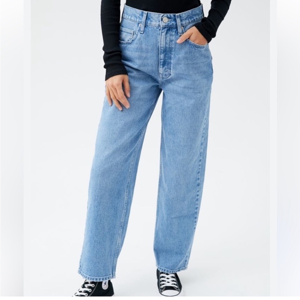 BDG High Rise Baggy Jeans